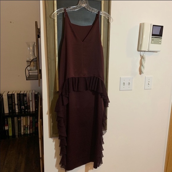 Elizabeth & James Loma Ruffle Midi Dress Burgundy Red Size 4 NWT Cocktail - Picture 7 of 8
